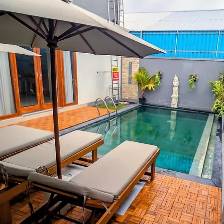 Villa Dua Warna Dencarik-3
